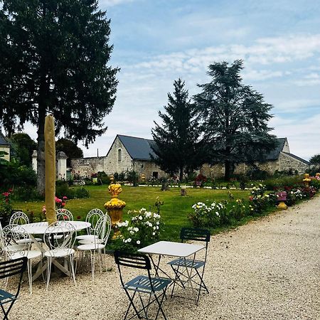 Chateau De La Thibaudiere Bois Savary - Chambre Familiale Du Roi Allonnes  ภายนอก รูปภาพ